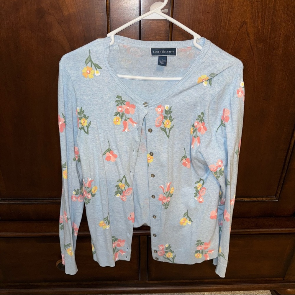 Karen Scott Gray Floral Cardigan